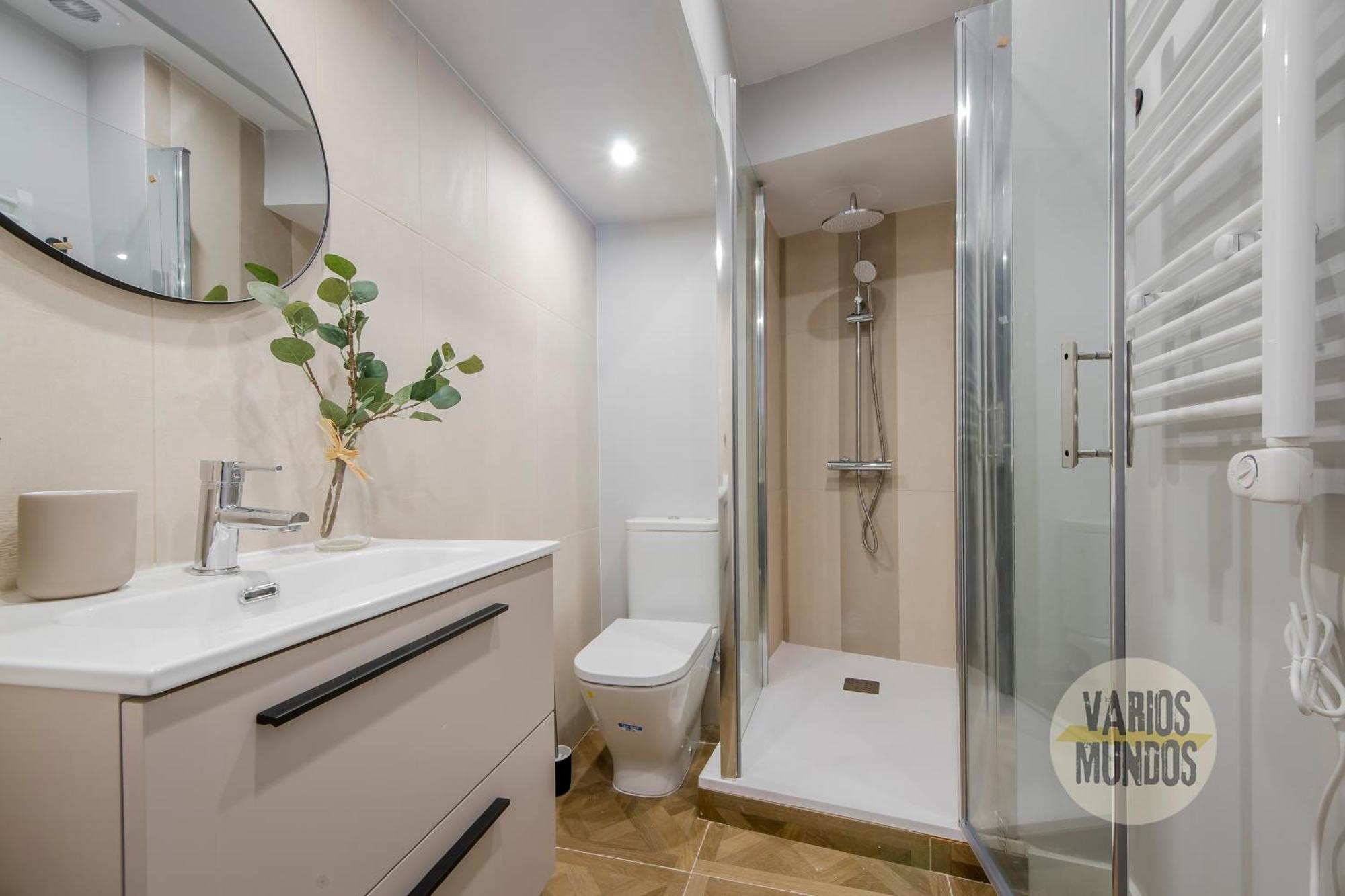 Confortable Apt Para 9Pax En El Centro De Madrid E3 Exteriör bild